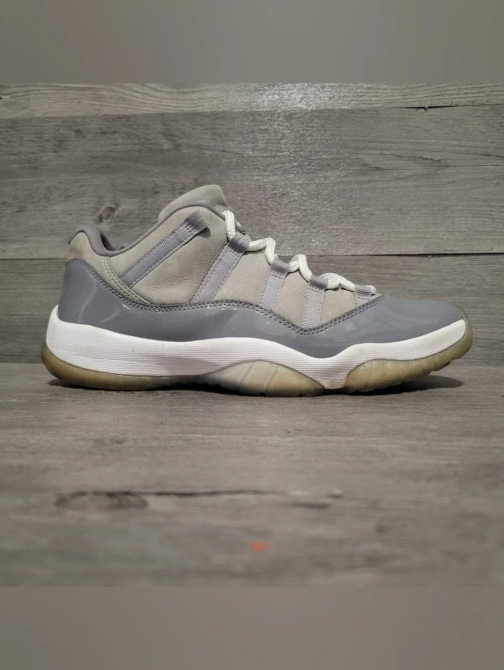 Air Jordan 11 Retro Low Mens Size 11 Cool Grey 2018 528895-003
